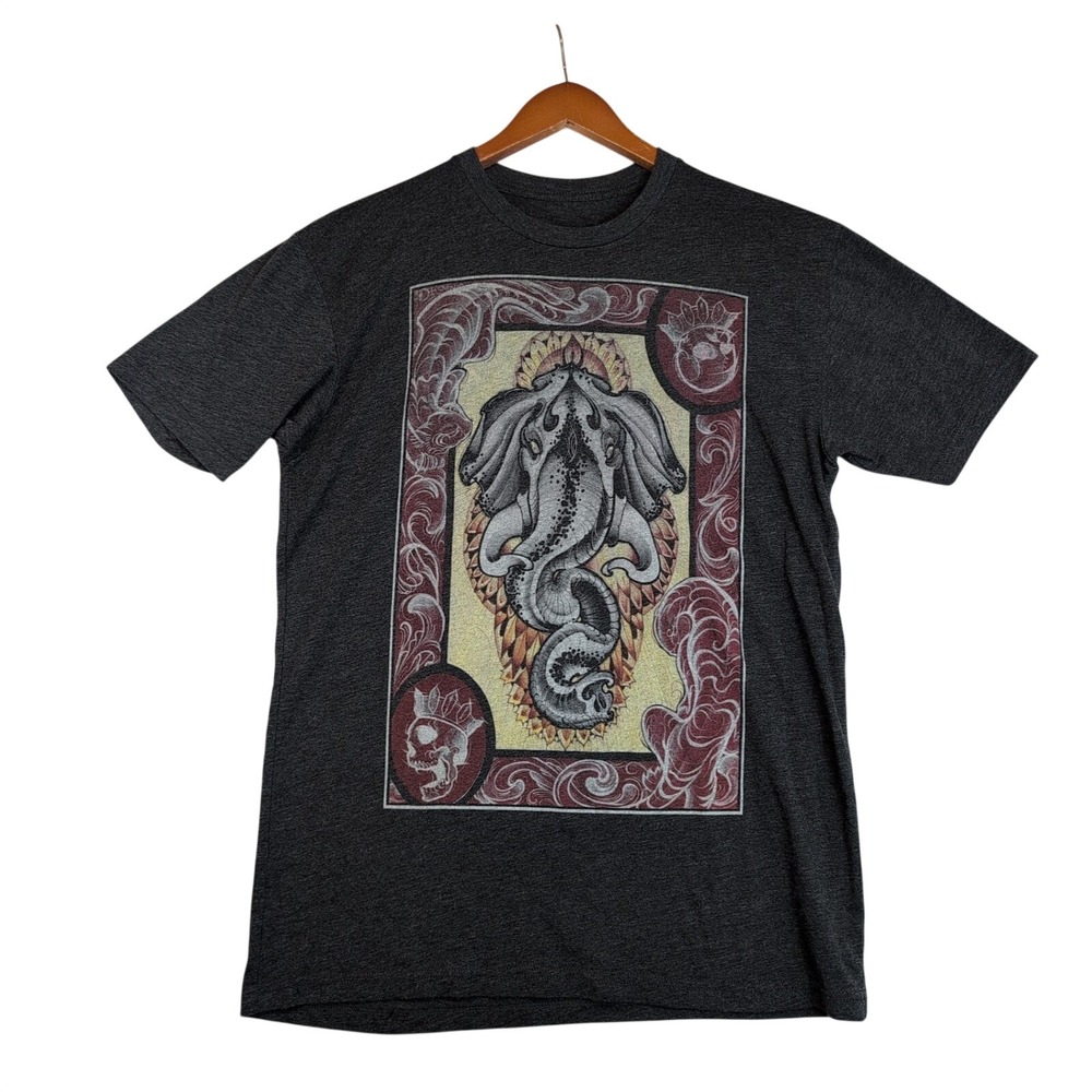 Curbside Dave Koenig Raja Gaj Elephant Tee Charcoal Heather Grey Size M